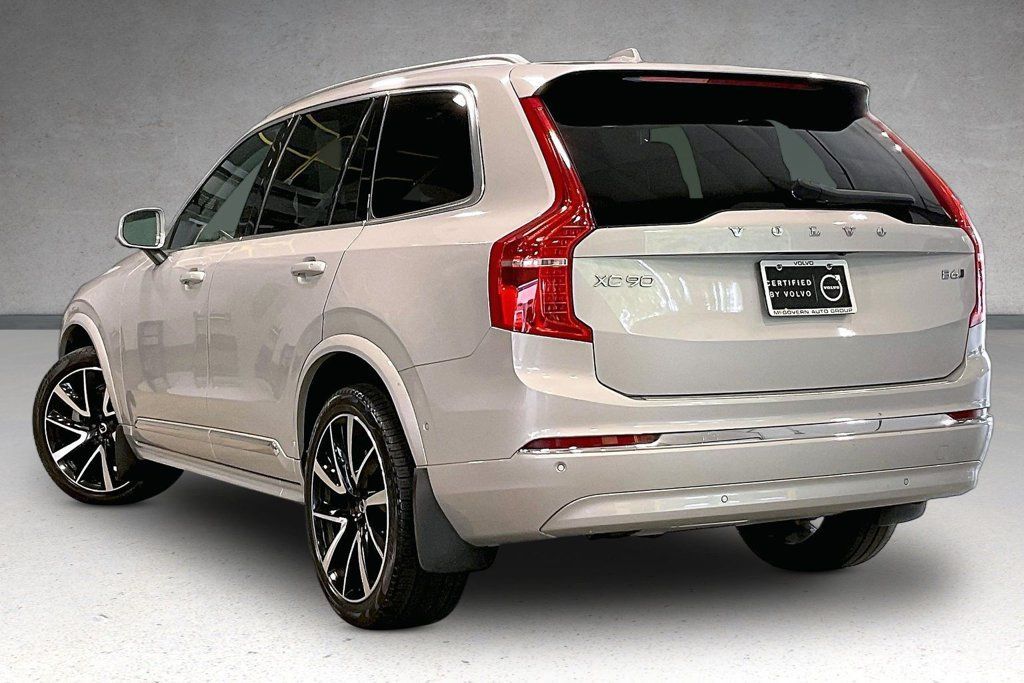 Certified 2023 Volvo XC90 B6 Plus w/ Protection Package Premier AWD/4WD image 4