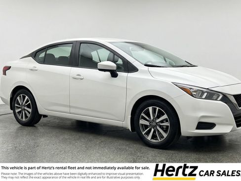 Used 2025 Nissan Versa SV FWD image 1
