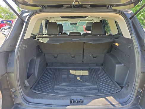Used 2018 Ford Escape SE w/ SE Sport Appearance Package AWD/4WD image 5
