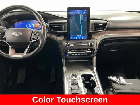 Used 2020 Ford Explorer Platinum w/ Premium Technology Package AWD/4WD image 2