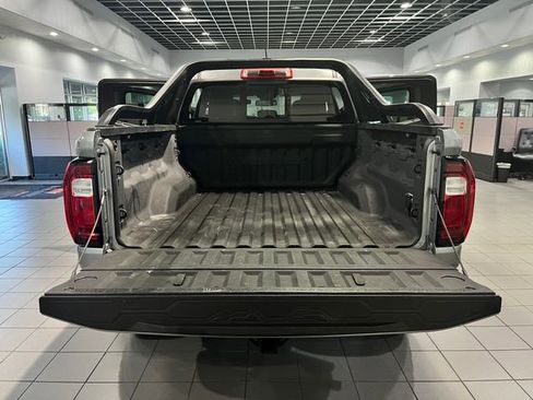 Used 2023 GMC Canyon AT4X AWD/4WD image 10