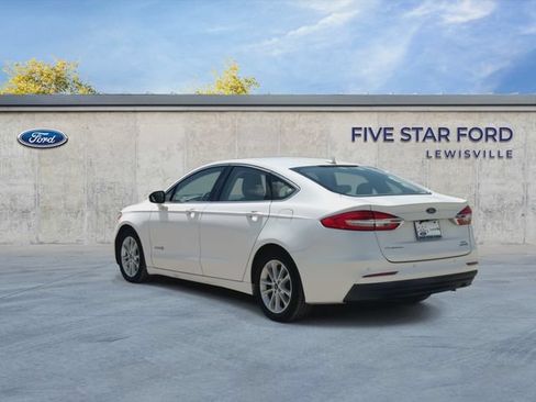 Used 2019 Ford Fusion SEL FWD image 6