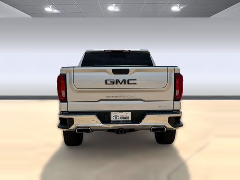 Used 2022 GMC Sierra 1500 SLT w/ SLT Premium Package AWD/4WD image 10