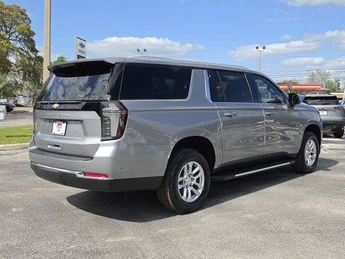 New 2026 Chevrolet Suburban LT w/ Comfort Package image 5