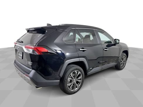 Used 2022 Toyota RAV4 Limited AWD/4WD image 8