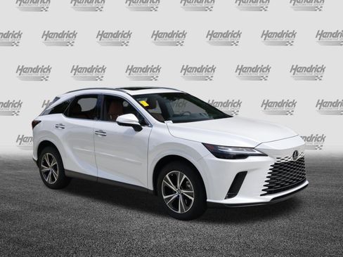 Used 2025 Lexus RX 350 Premium w/ Accessory Package (Z1) FWD image 2