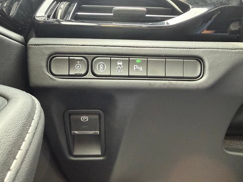 Certified 2024 Acura MDX SH-AWD w/ Technology Package image 31