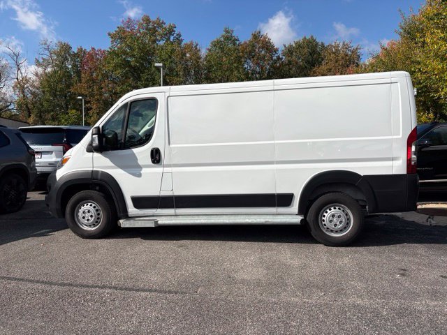 Used 2025 RAM ProMaster 2500 w/ U-Haul Equipment Group FWD image 2