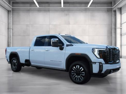 Used 2024 GMC Sierra 3500 Denali Ultimate AWD/4WD image 1