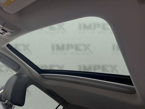 Used 2019 Lexus GX 460 Premium image 12