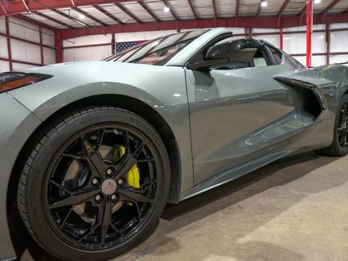 Used 2022 Chevrolet Corvette Stingray Coupe w/ 1LT RWD image 26
