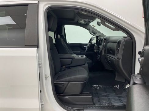 Used 2020 Chevrolet Silverado 1500 Custom Trail Boss w/ Custom Convenience Package image 12