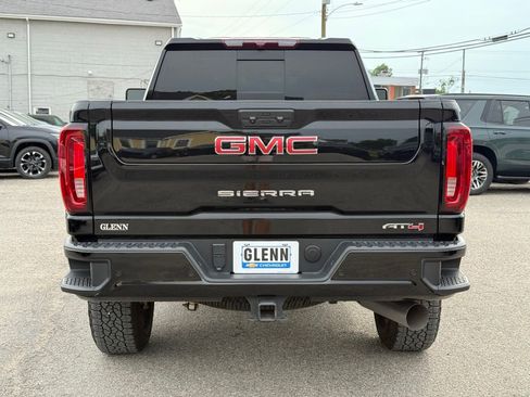 Used 2023 GMC Sierra 3500 AT4 w/ AT4 Preferred Package AWD/4WD image 5