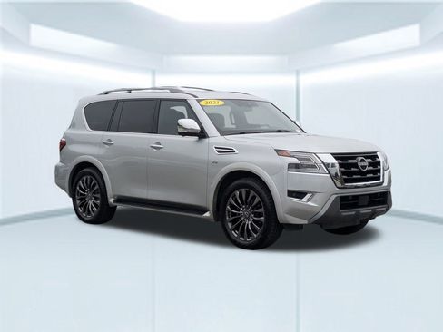 Used 2021 Nissan Armada Platinum w/ Captain's Chairs Package image 8