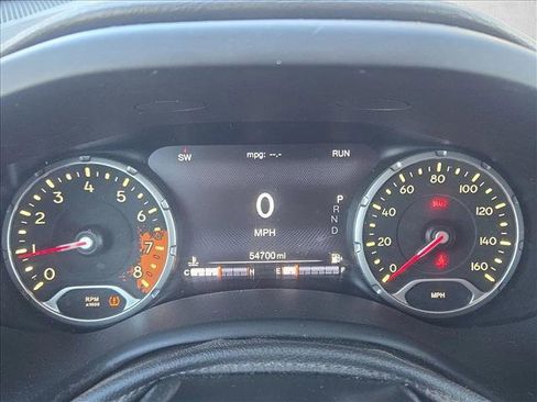Used 2017 Jeep Renegade Trailhawk AWD/4WD image 11