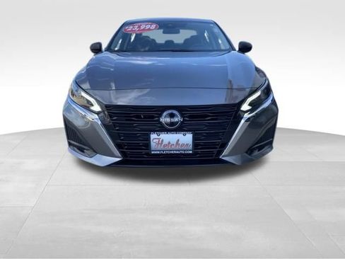 Used 2025 Nissan Altima 2.5 SV FWD image 20