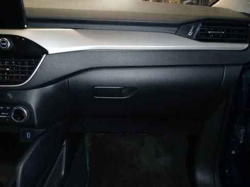 Used 2020 Ford Escape SE image 48