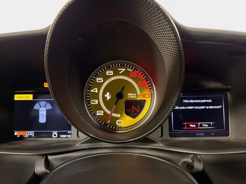 Used 2019 Ferrari 488 GTB RWD image 33