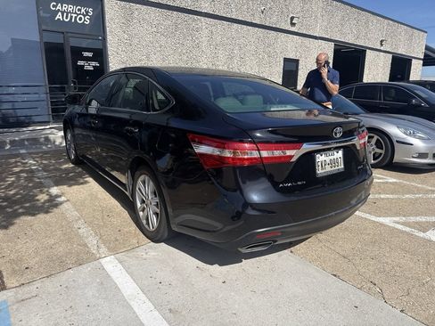 Used 2014 Toyota Avalon XLE FWD image 3