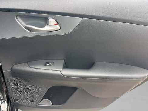 Used 2021 Kia Forte Sedan FWD image 18