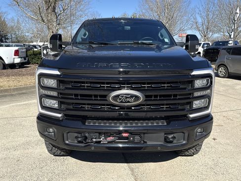 Used 2023 Ford F250 Lariat w/ Lariat Ultimate Package image 2