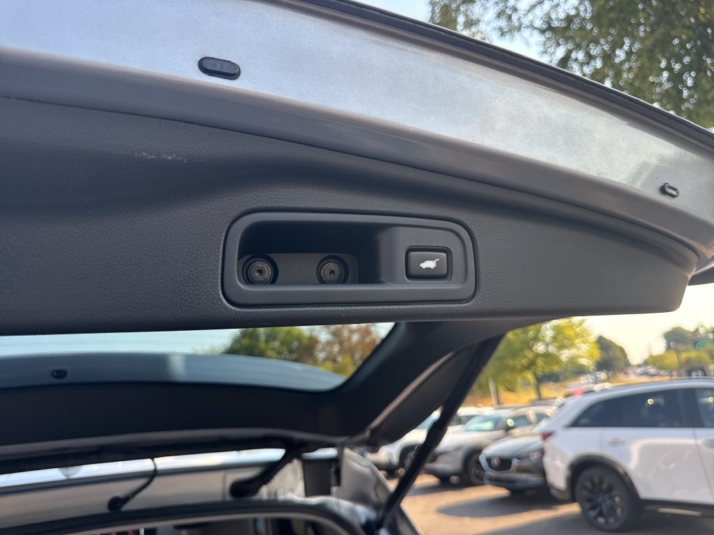 Used 2016 Honda Pilot Touring image 48