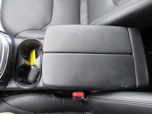 Used 2023 MAZDA CX-9 Touring image 24