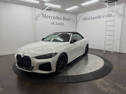 Used 2023 BMW M440i Convertible w/ Premium Package image 3