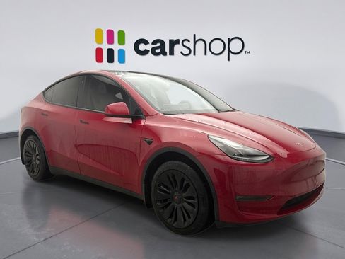 Used 2023 Tesla Model Y Long Range image 5