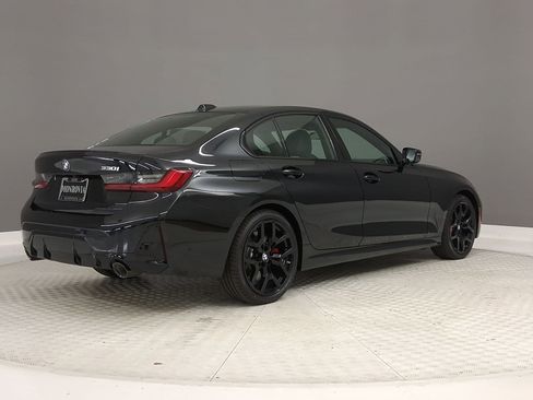 New 2026 BMW 330i Sedan w/ M Sport Package image 7