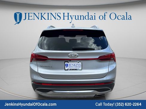 Certified 2023 Hyundai Santa Fe SEL w/ Premium Package FWD image 4