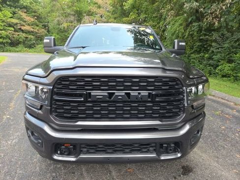 Used 2024 RAM 2500 Big Horn w/ Night Edition AWD/4WD image 3