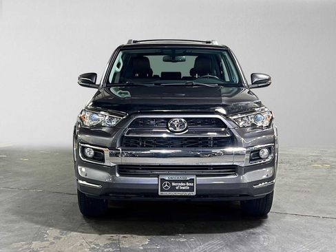 Used 2018 Toyota 4Runner Limited AWD/4WD image 8