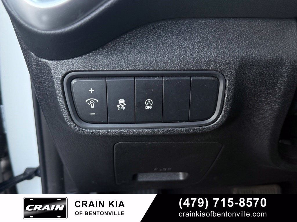 Certified 2024 Kia Soul LX w/ Option Group 015 FWD image 12