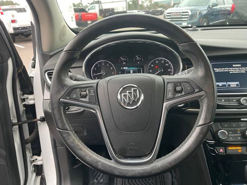 Used 2018 Buick Encore Preferred image 17