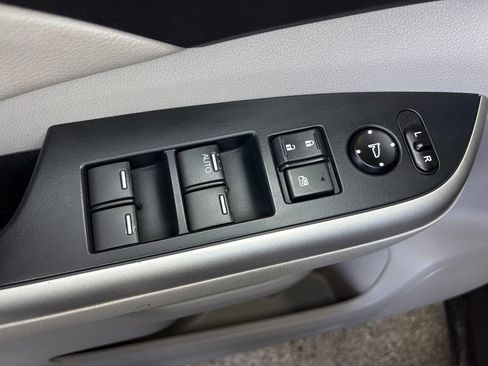 Used 2013 Honda CR-V EX-L image 11