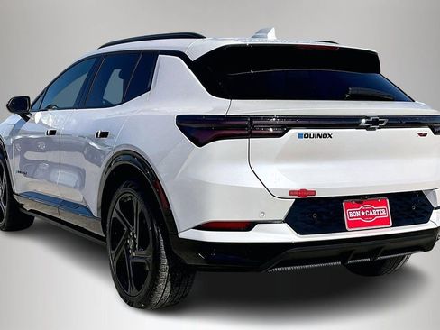 Used 2024 Chevrolet Equinox EV RS image 4