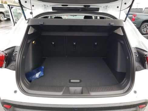 New 2026 Chevrolet Trax LT w/ Driver Confidence Package image 19