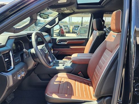New 2026 GMC Sierra 2500 Denali Ultimate image 17