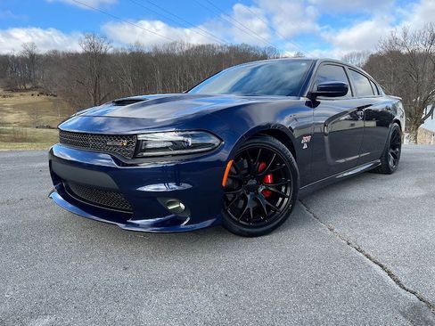 Used 2016 Dodge Charger R/T Scat Pack w/ Beats Audio Group image 49