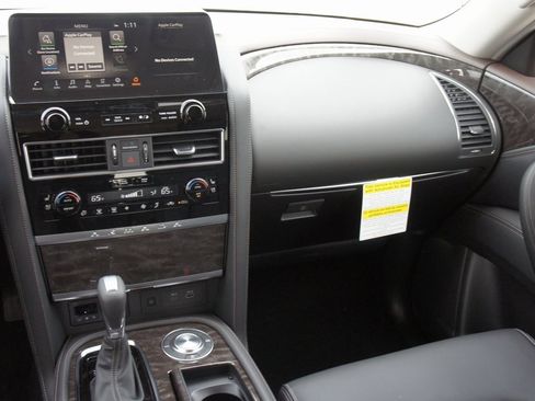 Certified 2024 Nissan Armada Platinum w/ Cargo Package image 11