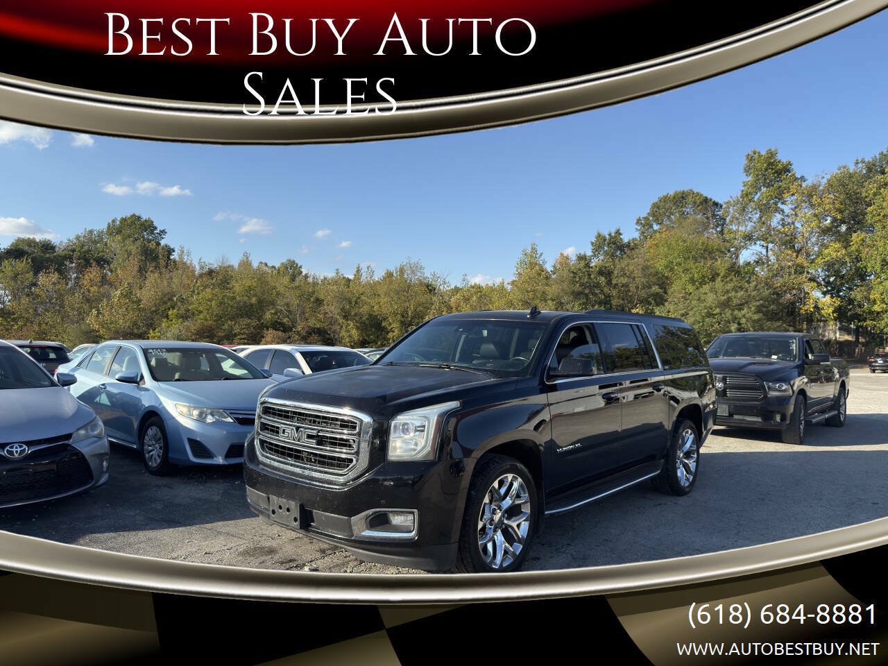 Used 2015 GMC Yukon XL SLT w/ Open Road Package AWD/4WD image 1