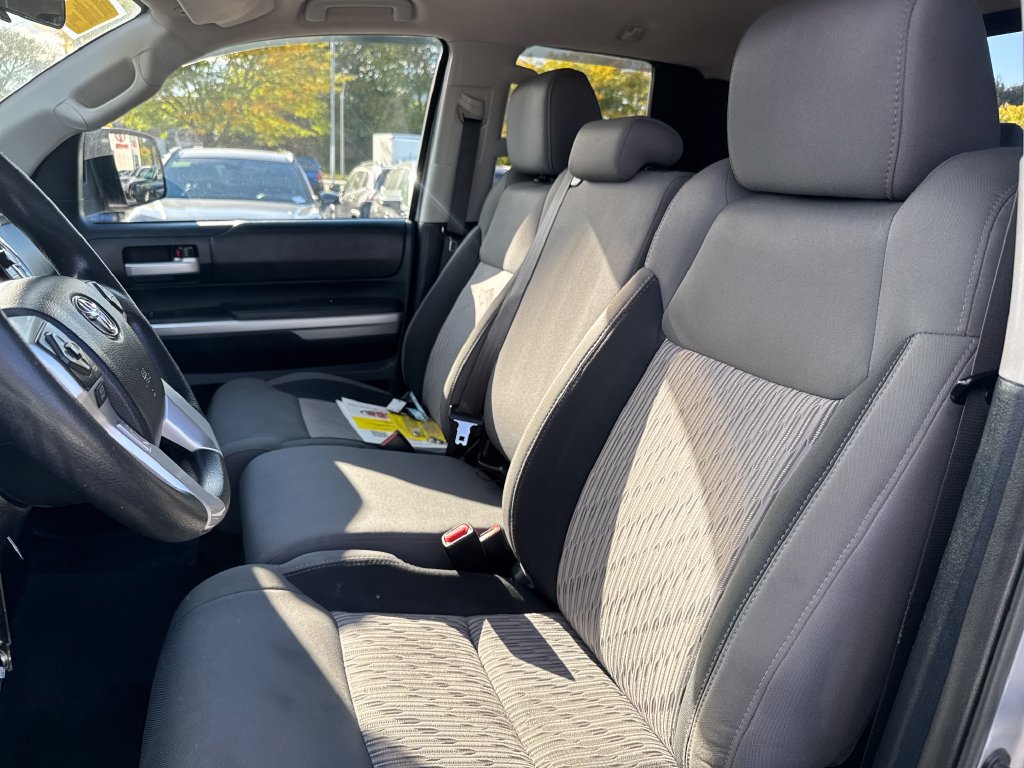 Used 2015 Toyota Tundra SR5 AWD/4WD image 16