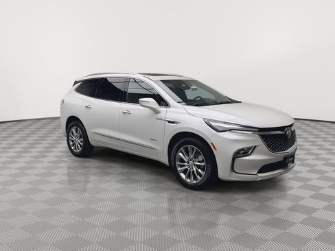 Certified 2023 Buick Enclave Avenir w/ Avenir Technology Package AWD/4WD image 39