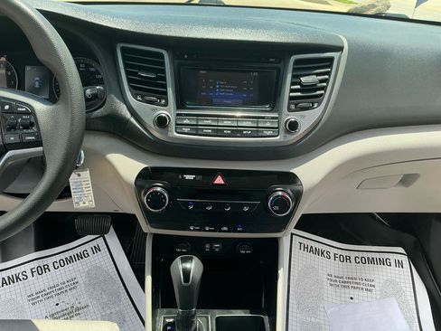 Used 2016 Hyundai Tucson SE w/ Option Group 02 AWD/4WD image 12