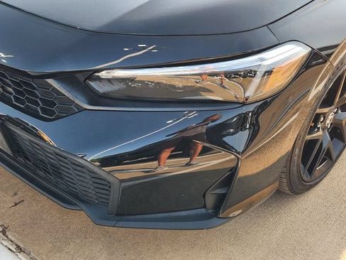 Used 2025 Honda Civic Sport image 8