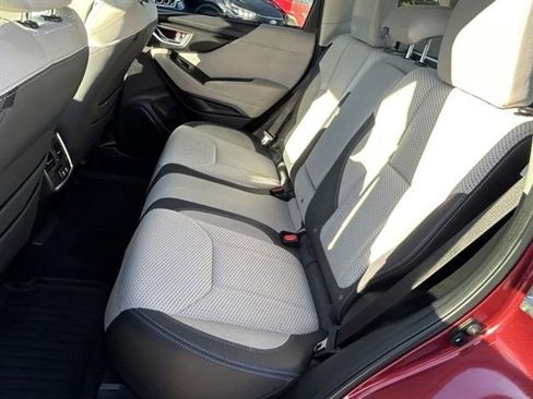 Used 2023 Subaru Forester Premium image 27