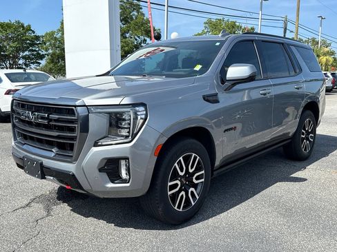 Used 2023 GMC Yukon AT4 w/ AT4 Premium Package AWD/4WD image 7