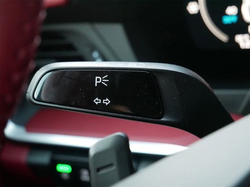 Used 2026 Porsche 911 Carrera 4S image 21