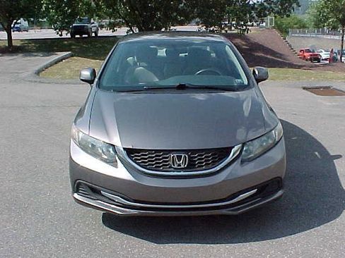 Used 2013 Honda Civic LX image 3